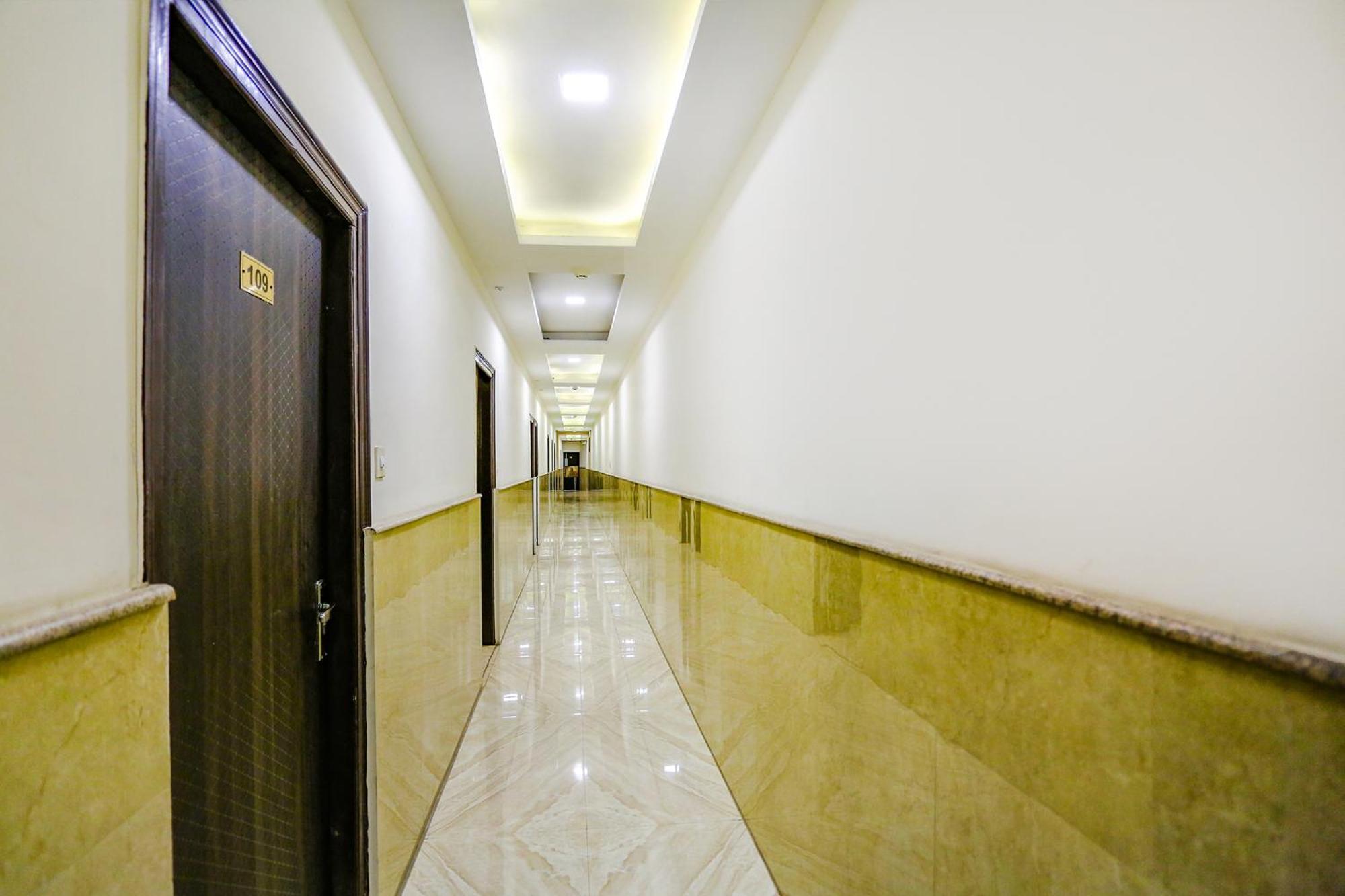 Fabhotel The Kiara Near Igi Delhi Airport Нью-Делі Екстер'єр фото