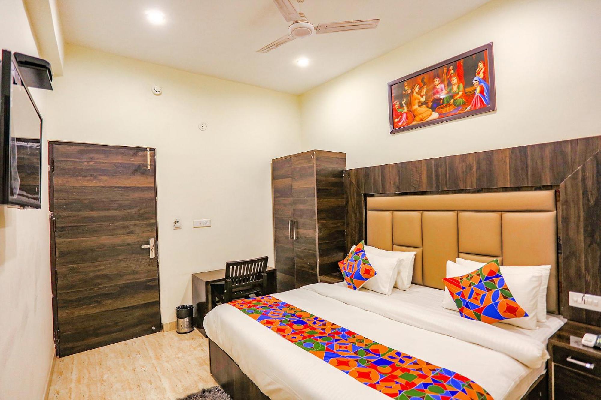 Fabhotel The Kiara Near Igi Delhi Airport Нью-Делі Екстер'єр фото