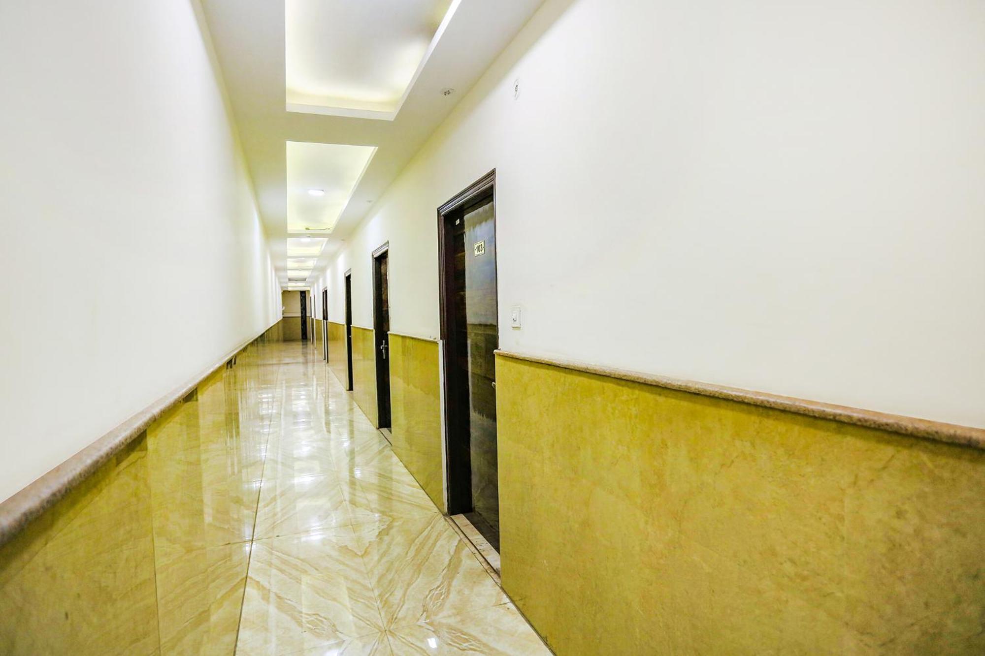 Fabhotel The Kiara Near Igi Delhi Airport Нью-Делі Екстер'єр фото